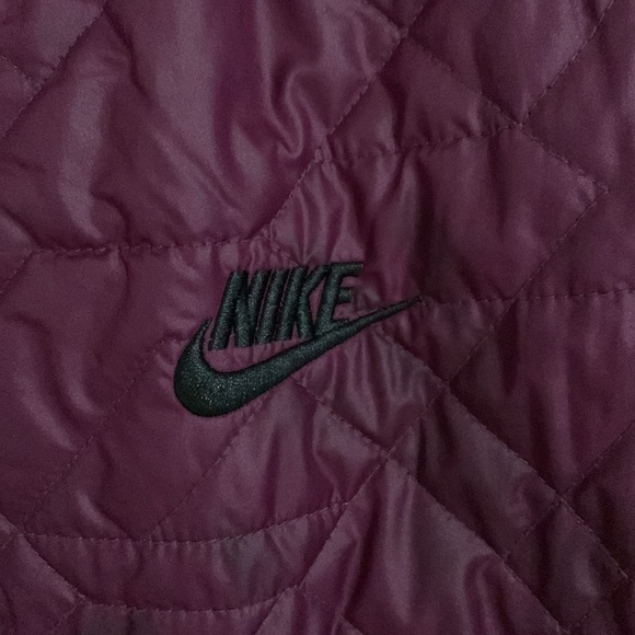 Nike jacket - Picture 3 of 7